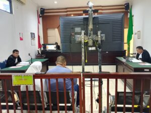 BERADOKNEWS.COM (PANGKALPINANG) — Nama institusi kejaksaan terseret dalam sidang dugaan malpraktik yang menjerat dokter spesialis anak Ratna Setia Asih di Pengadilan Negeri Pangkalpinang. Direktur RSUD Depati Hamzah, Kota Pangkalpinang, Della Rianadita, diduga mencatut kejaksaan saat keluarga pasien menuntut penjelasan atas kematian anak mereka, Aldo Ramdani (10).