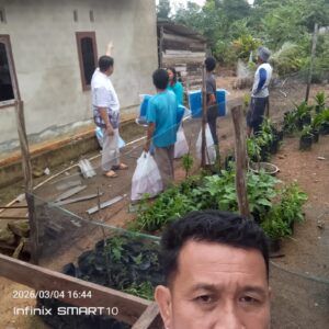 Prahara Satu Jam di Desa Perlang: Angin Ribut Mengamuk, Kades Gercep Terjang Hujan Demi Warga