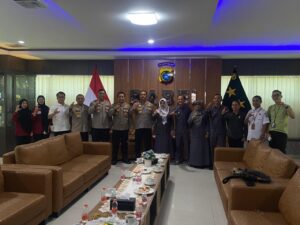 Audiensi KI Babel–Polda Babel, Kapolda Viktor Sihombing Tekankan Kolaborasi Keterbukaan Informasi