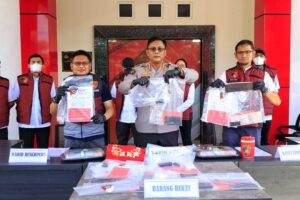Polda Babel Amankan 5 Debt Collector Di Pangkalpinang, Modus Tarik Mobil Debitur Tak Sesuai Prosedur