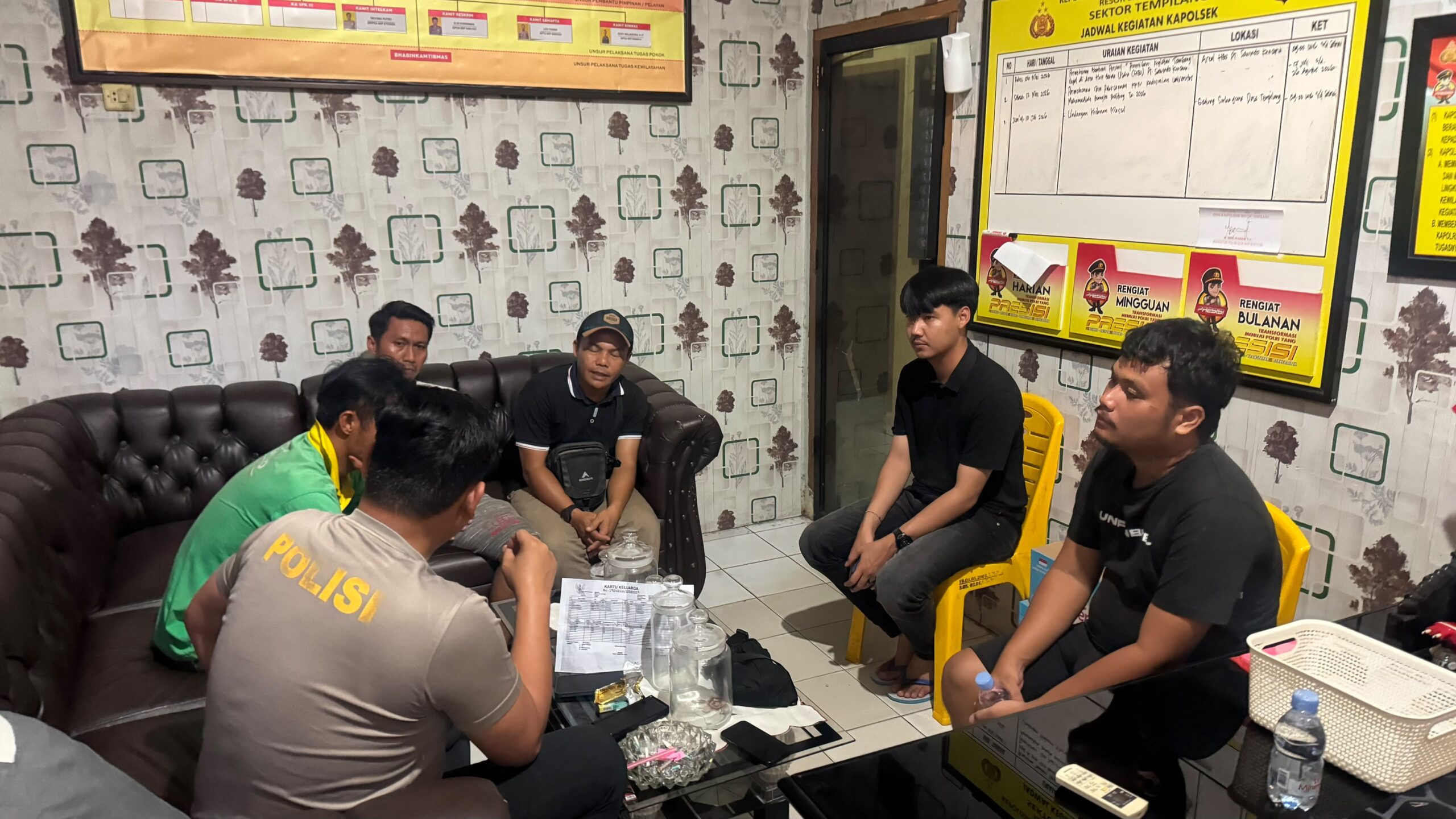 Polres Bangka Barat Bantu Keluarga Pastikan Kabar Warga Tempilang Meninggal di Cirebon