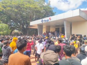 MENGUTAMAKAN KEPENTINGAN MASYARAKAT, MENJAGA STABILITAS EKONOMI DAN KONDUSIVITAS BELITUNG SERTA BELITUNG TIMUR