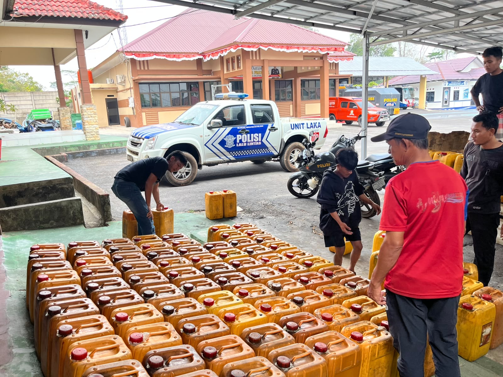Polres Bangka Selatan Bongkar Praktik Penyalahgunaan BBM Subsidi, 3.040 Liter Pertalite Diamankan